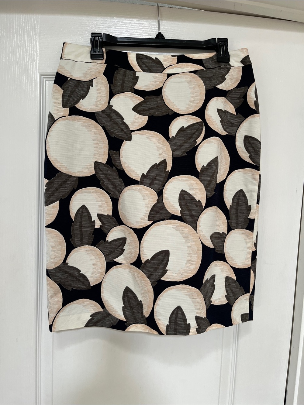 Ann Taylor Black Pencil Skirt with Cream Floral Pattern, 10